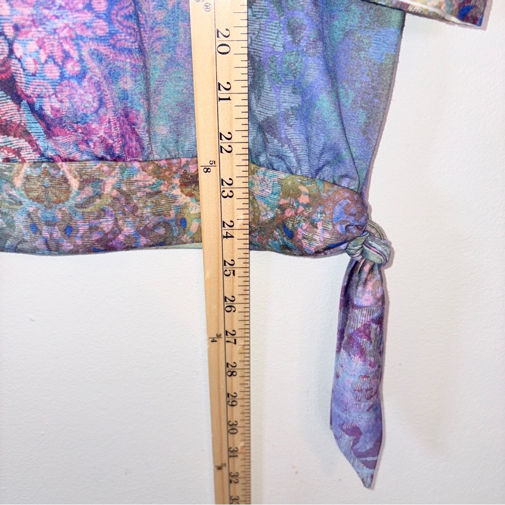 Chico's Blue Rainbow Graphic Tie Front Blouse 3/4 Sleeve Women’s Size 1 - Picture 7 of 11